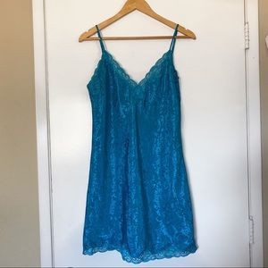 Vintage Gold Tag Victoria’s Secret